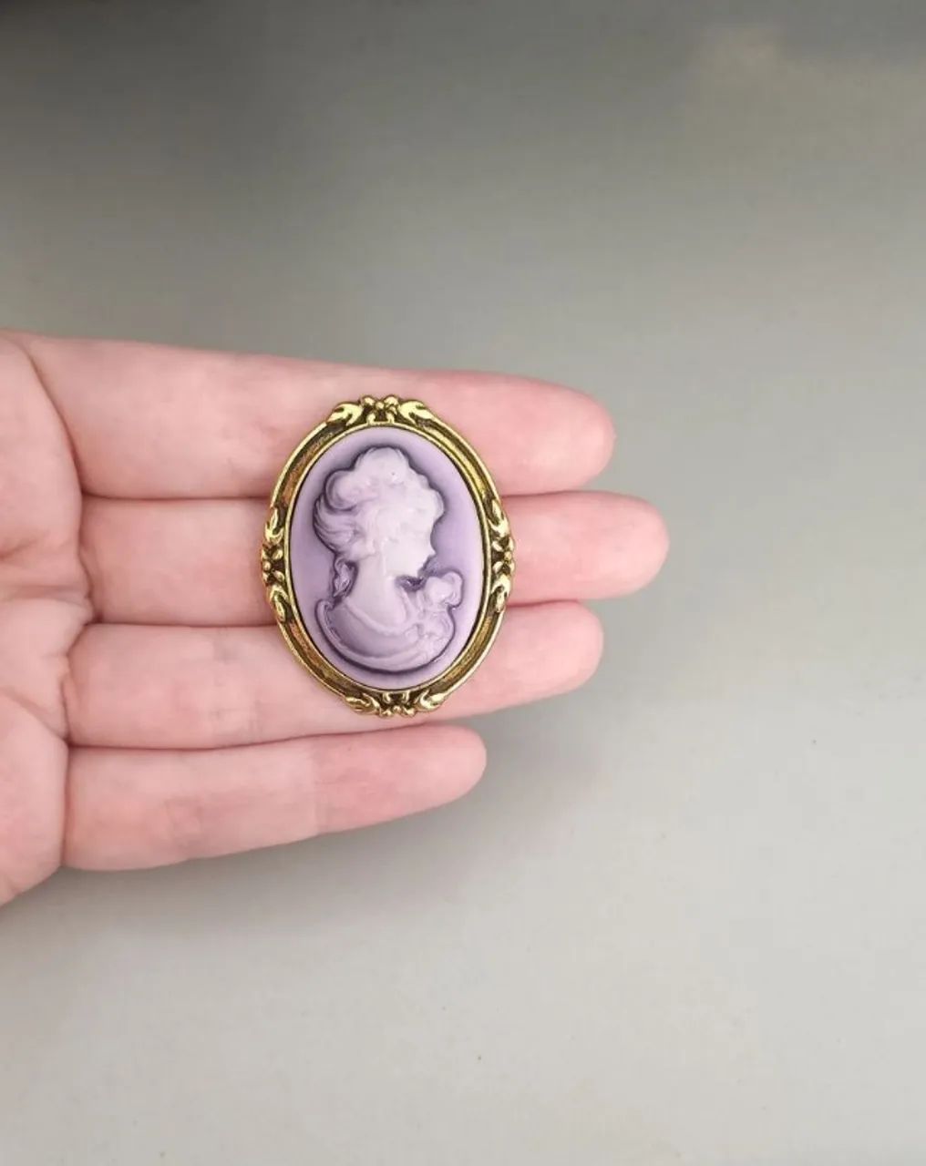 Broche de Camafeu Roxo Clássico (novo) - Foto 4