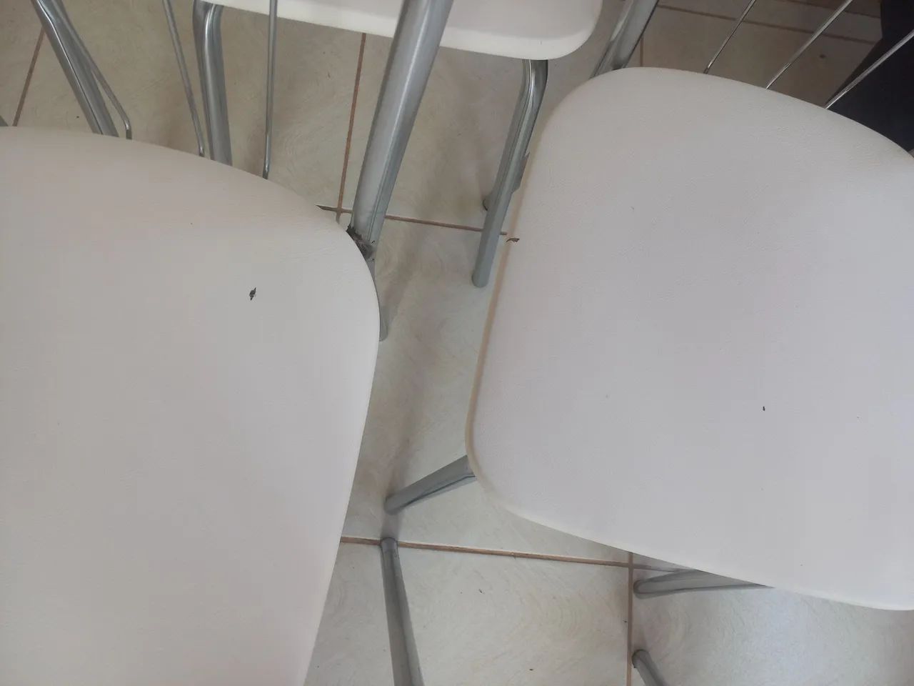 Cadeiras - Foto 4