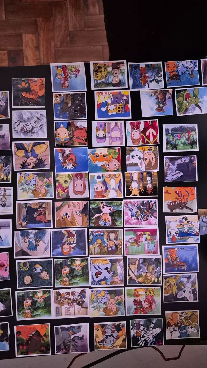 50 Figurinhas Digimon - Foto 3