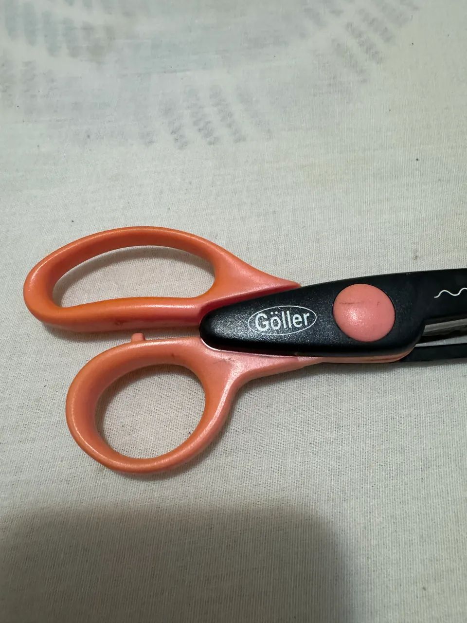 Tesoura rara / antiga corte de babadinho Goller - Foto 3