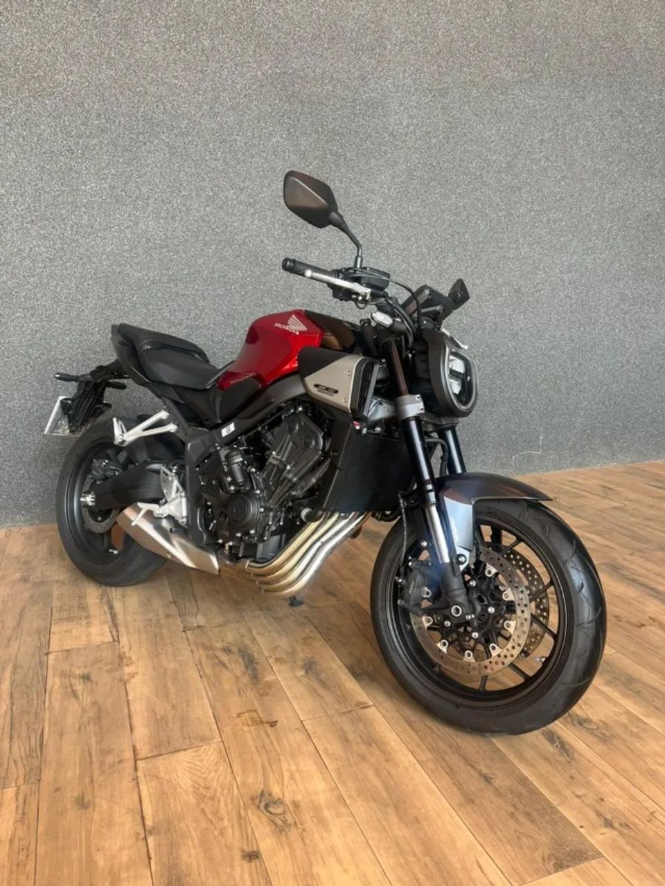 HONDA CB 650 R E-CLUTCH 