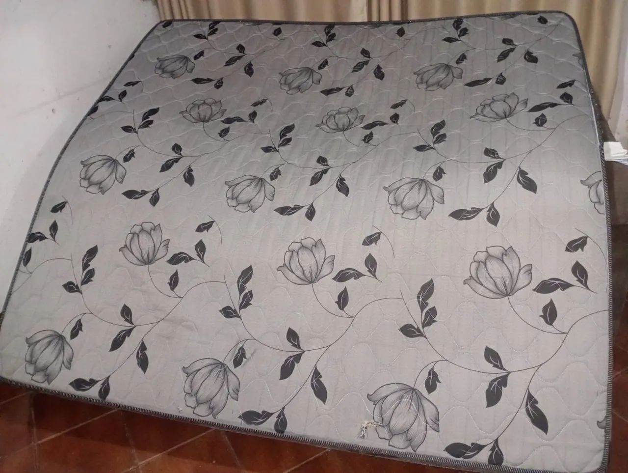 Cama king (base e colchão) - Foto 3