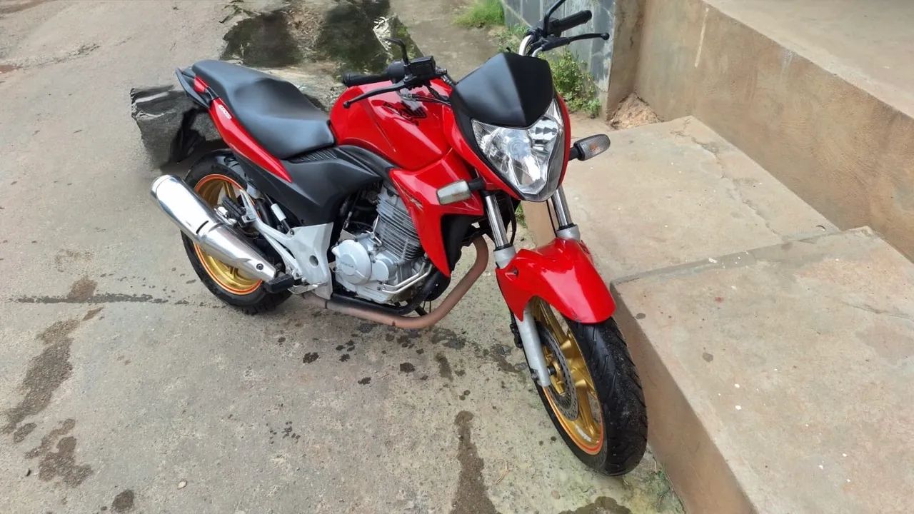 CB300 R - Foto 3