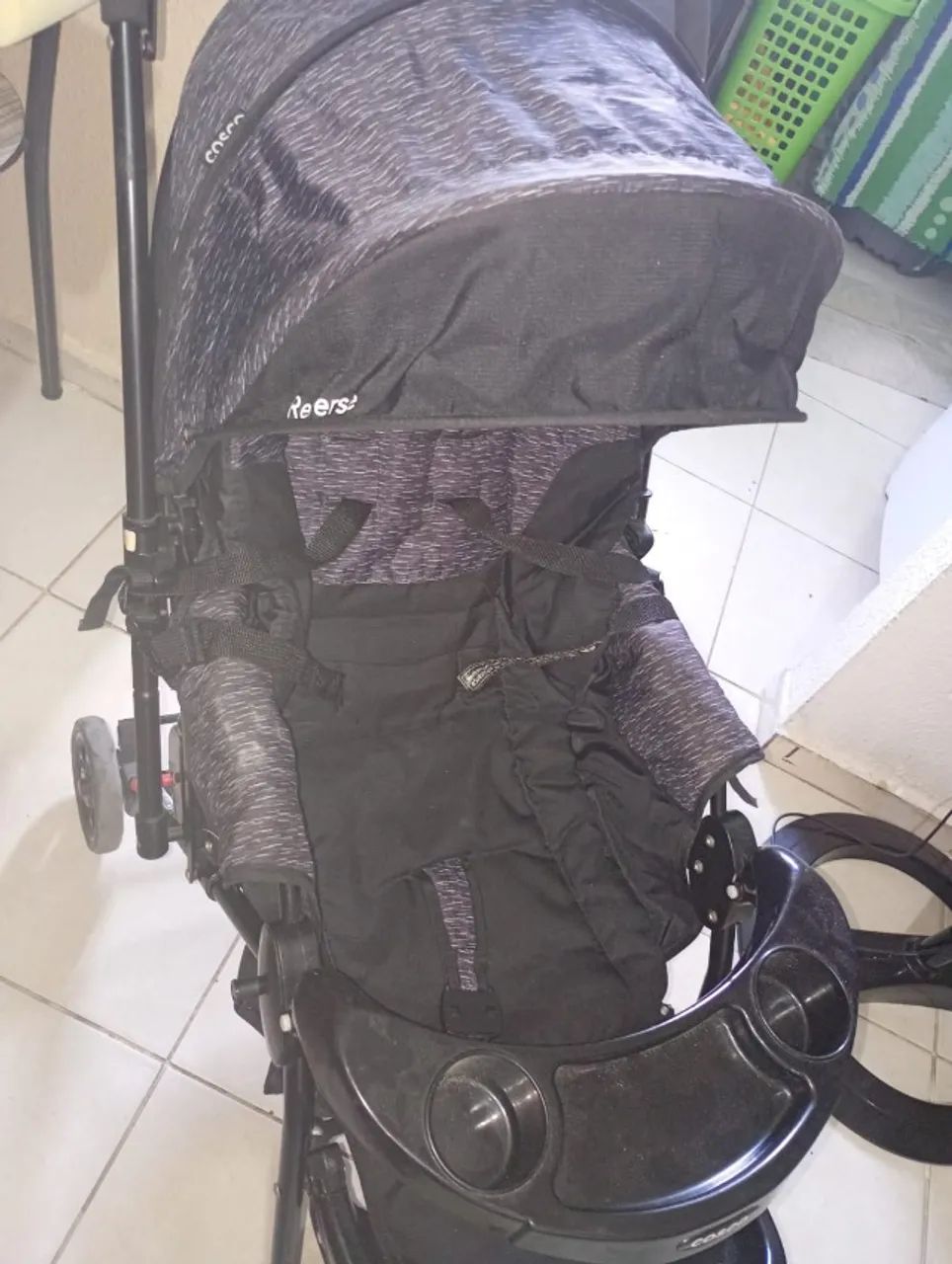 Carrinho De bebê com bebê conforto  - Foto 3