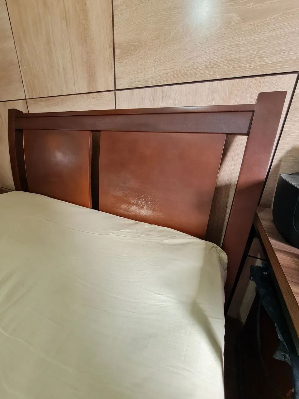 Cama de casal madeira maciça 4 gavetões. - Foto 2