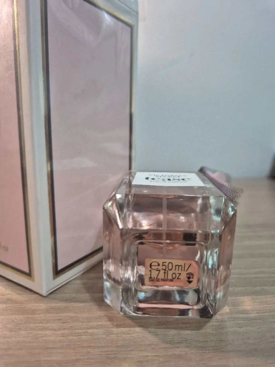 Perfume Victoria's Secret Tease 50ml - Foto 3