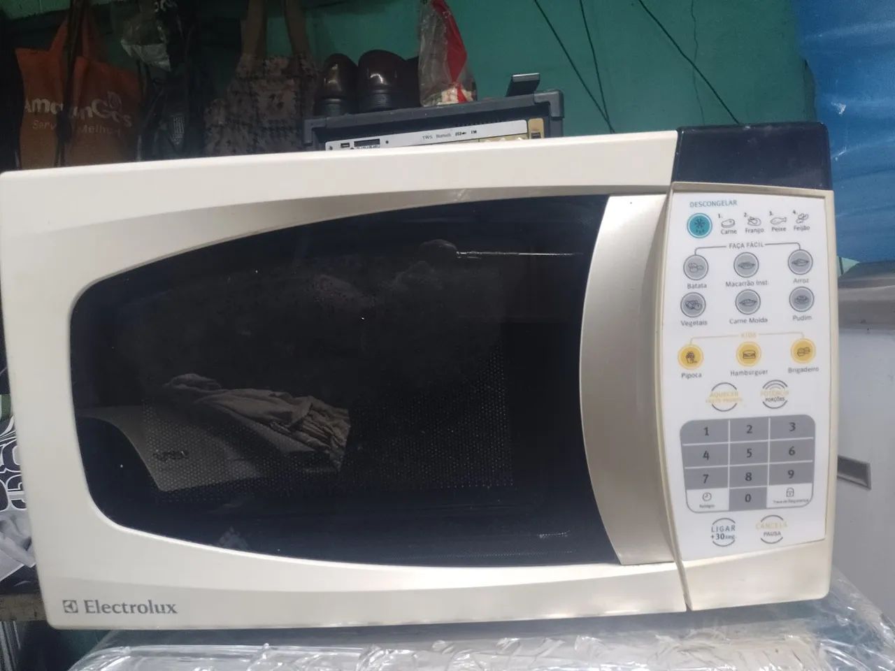 Microondas Electrolux 20 litros funcionando perfeitamente  - Foto 4