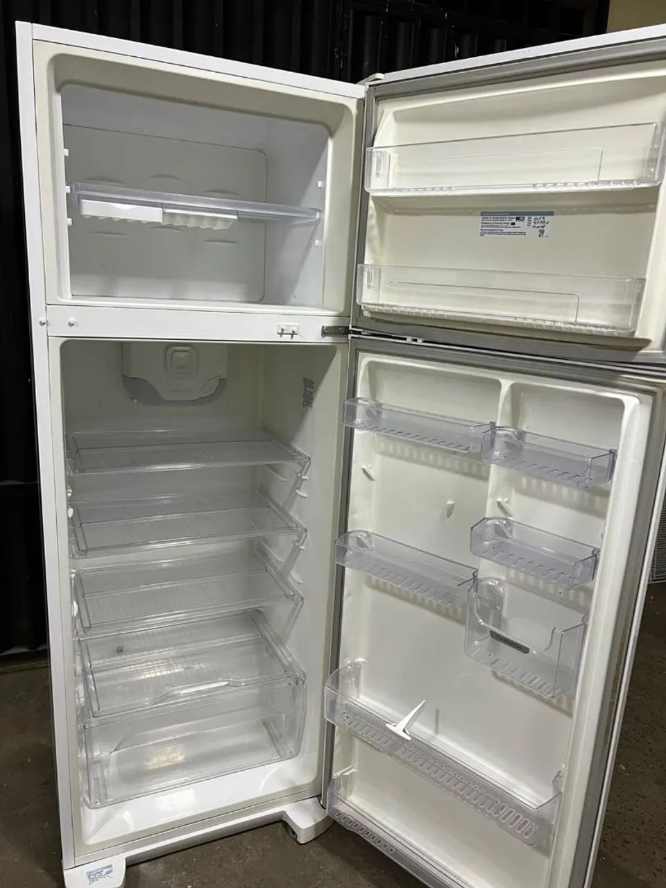 Eletrolux gelo seco 480litr 