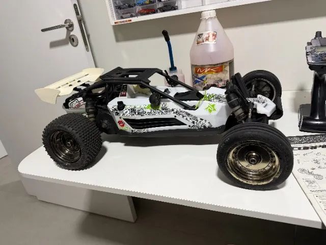 Automodelo RC Kyosho Scorpion XXL Nitro 1/7