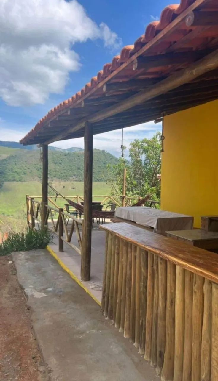 Chácara com 900m² em Delfim Moreira - MG