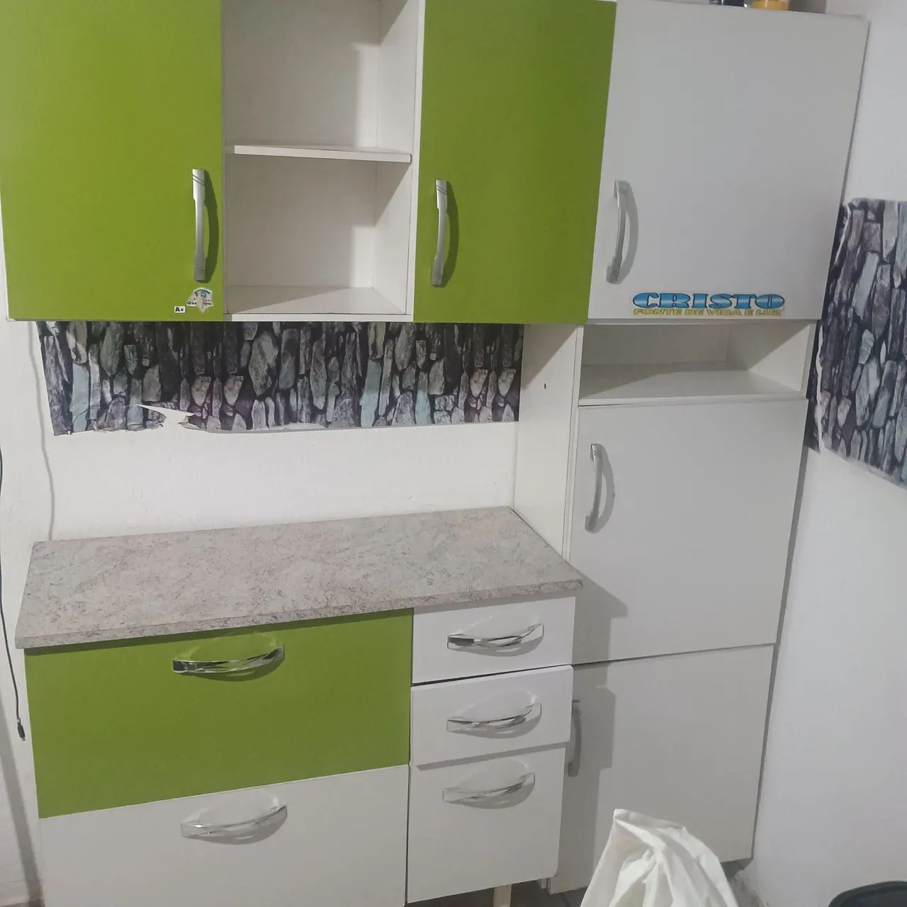 Vende-se Armário de cozinha 