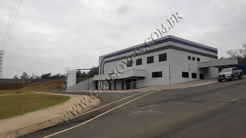 Salão Industrial em Condomínio Fechado com 6800 m² - Americana/SP. - Foto 2