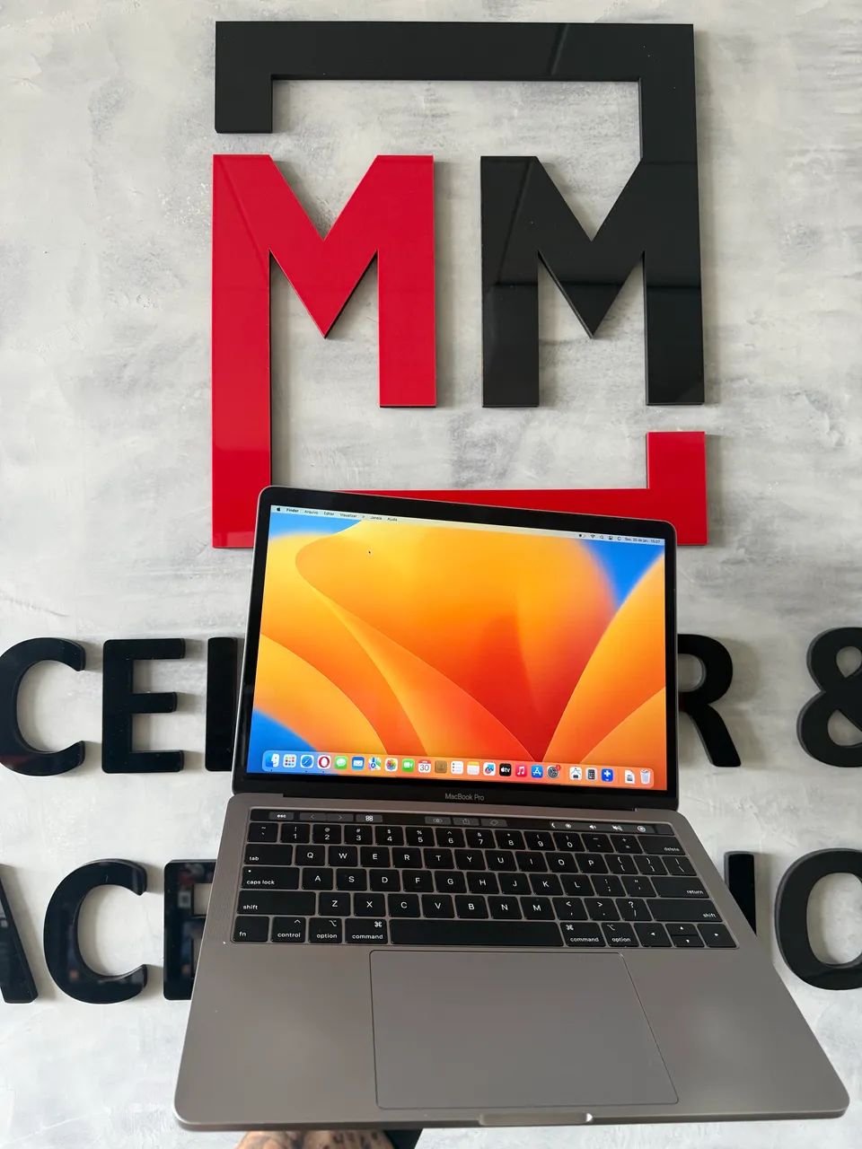 MacBook Pro 256/16GB Semi novo - Notebooks - Centro, Belo