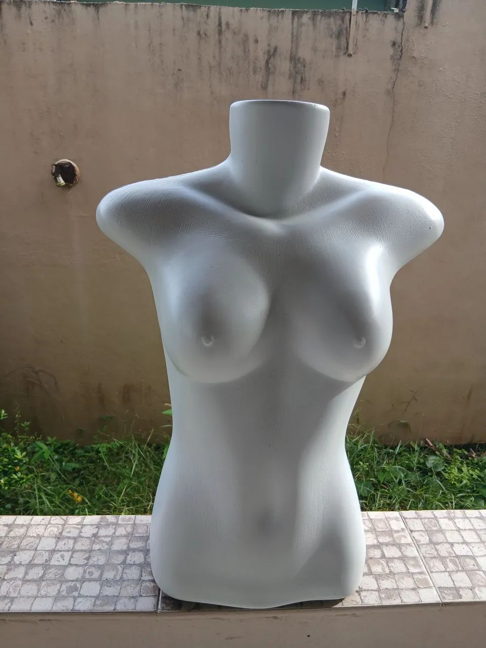 Manequim busto feminino 