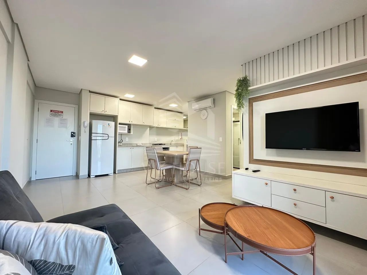 APARTAMENTO TOTALMENTE MOBILIADO PARA VENDA NO EDIFÍCIO CANCUN - Foto 2