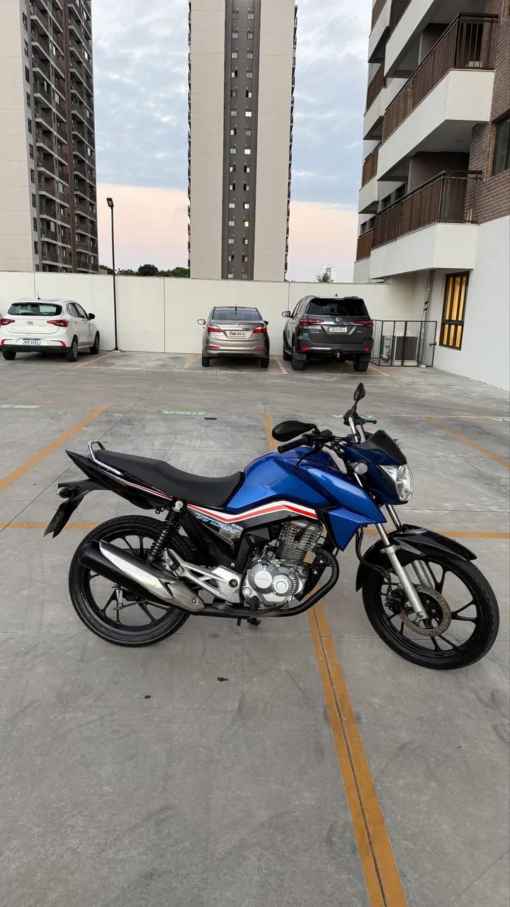 Titan 160 único dono/35.000kms 