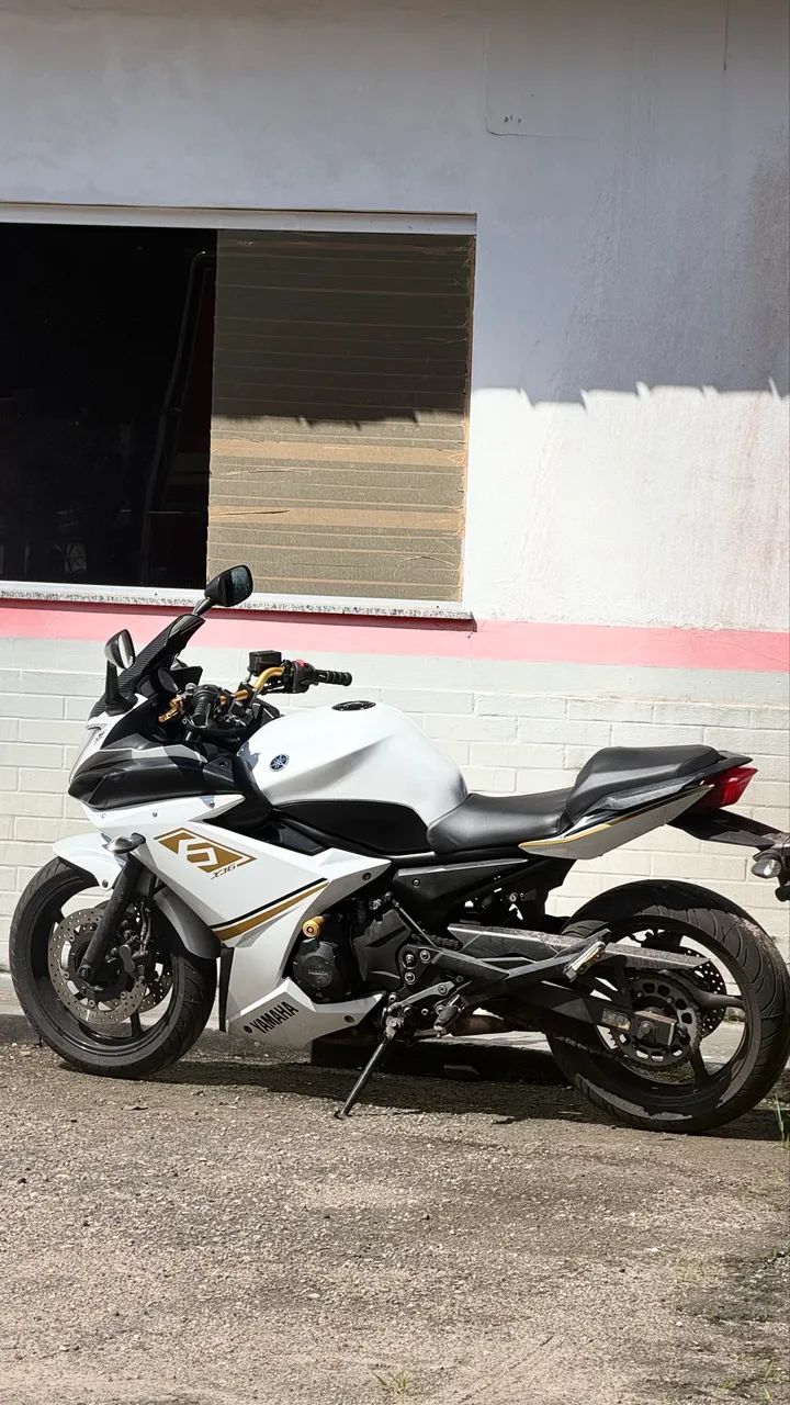 XJ6 F 2012 
