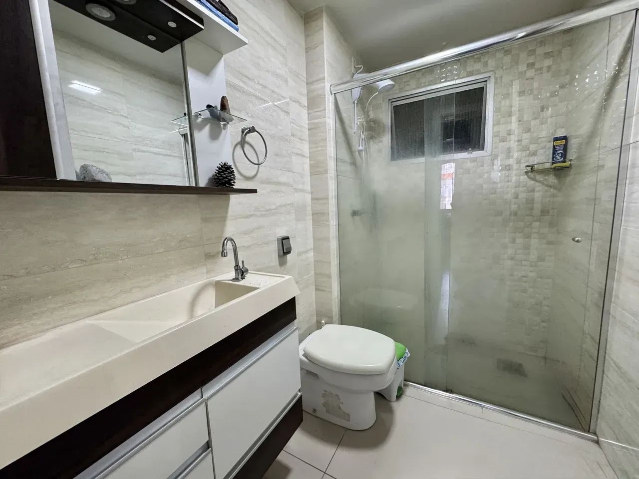 Amplo Apartamento 3 quartos + Dependência no Centro de Criciúma - Foto 3