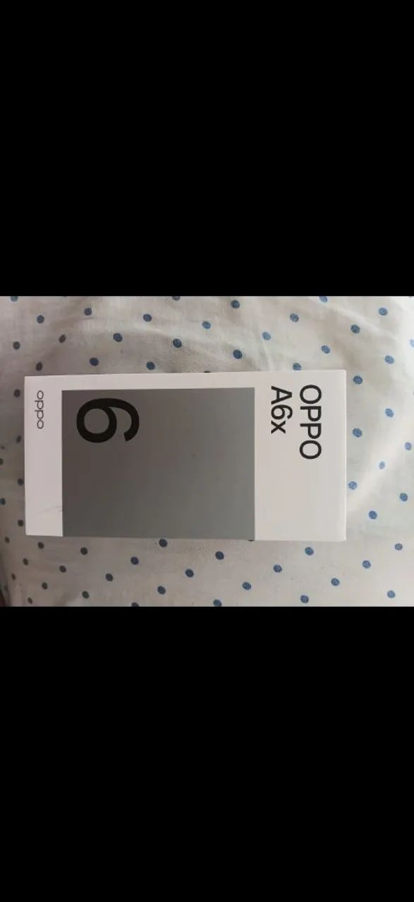 Celular novinho, foi comprado em maio