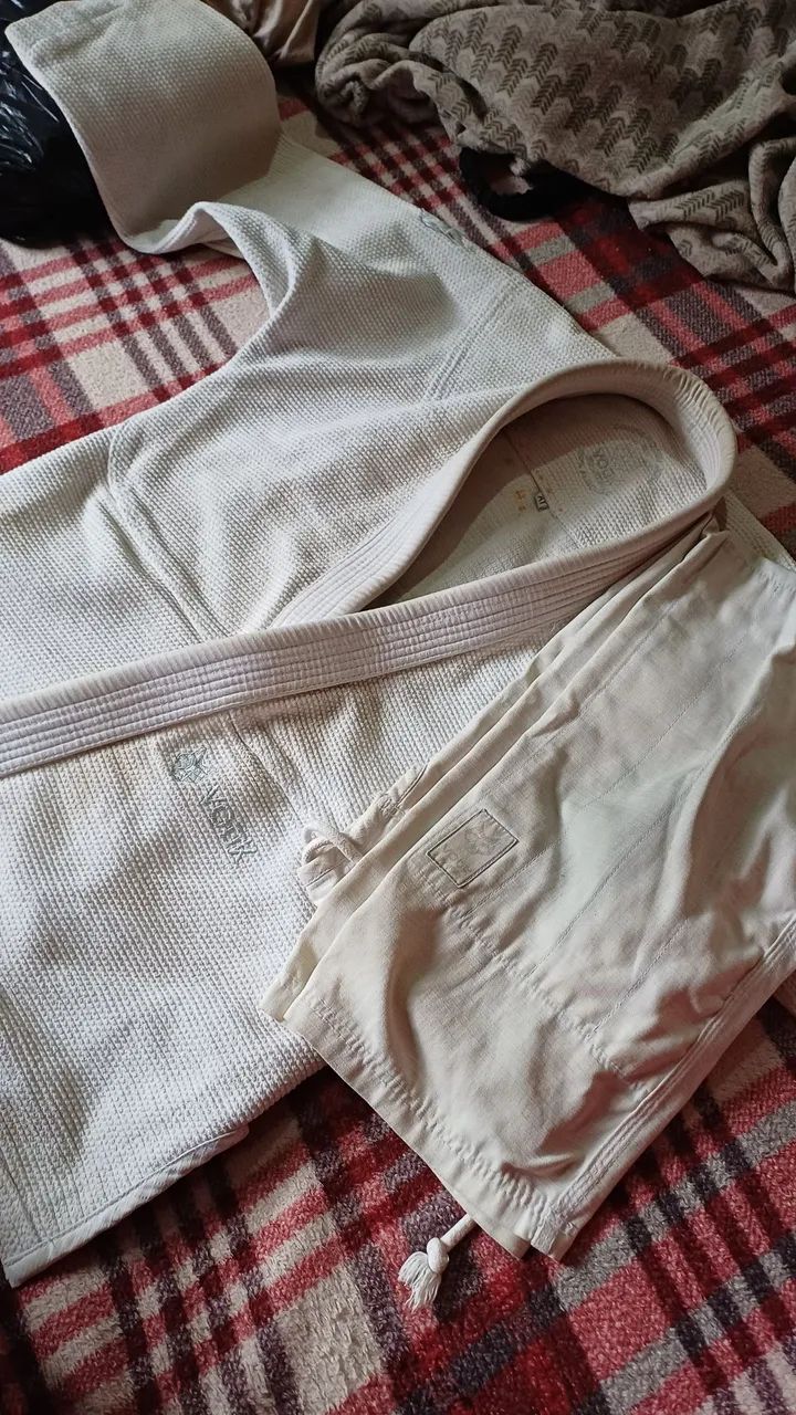 Kimono Vouk - Foto 2