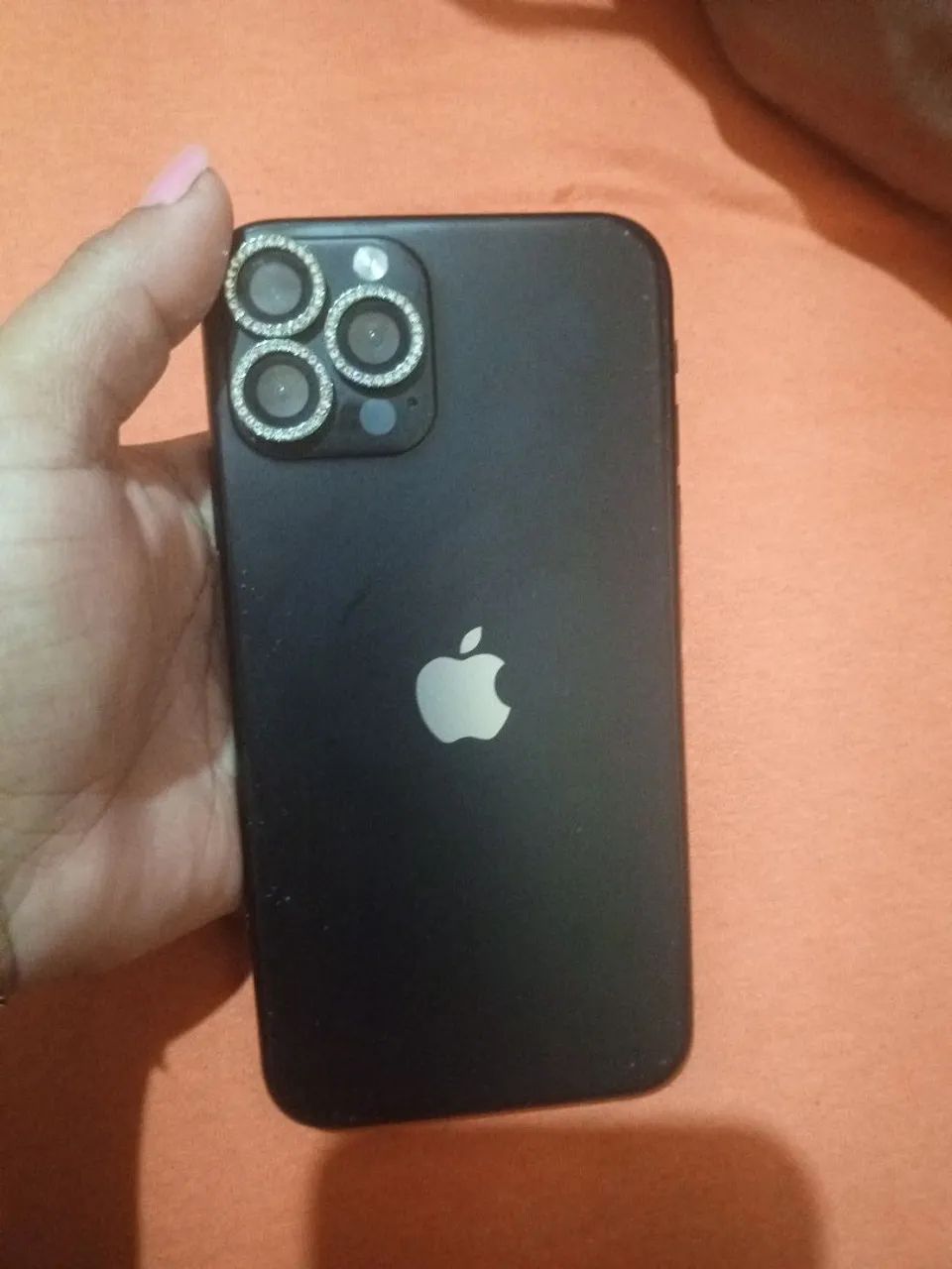 Vendo iPhone xr com a película traformadora da shopee  - Foto 2