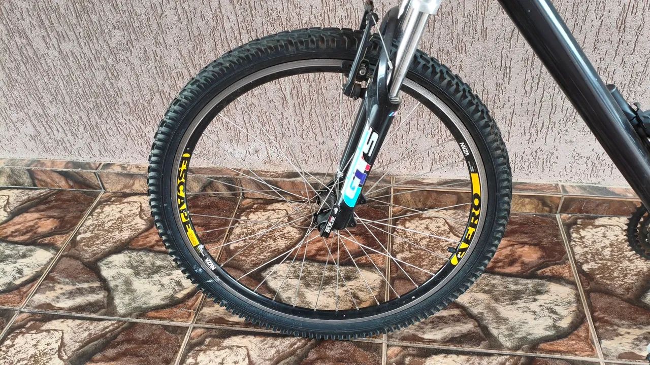 Bicicleta aro 26  - Foto 5