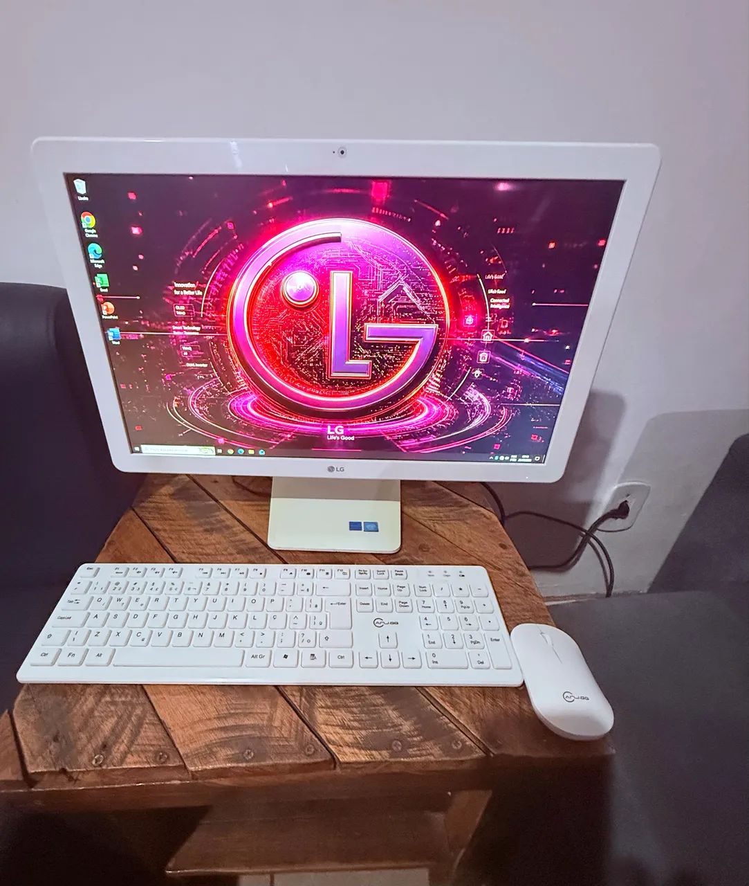 Promoção All in one  LG branco tela 22 polegadas full hd - Foto 2