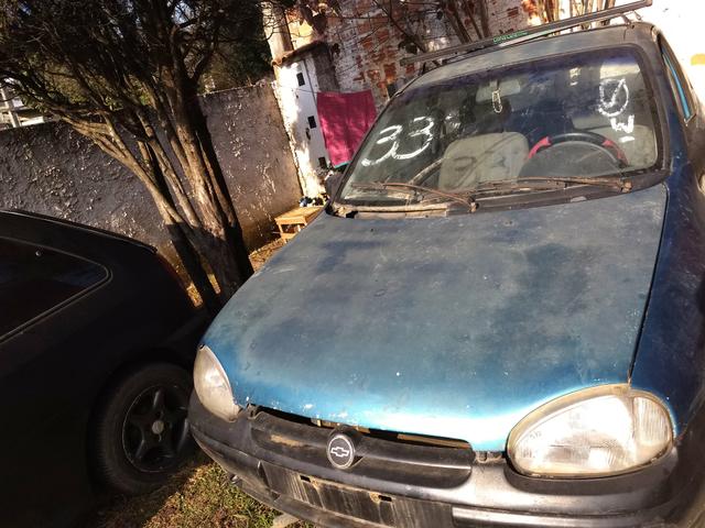 Corsa GL 1.0 efi 94/95/96 Baixado Detran Sucata em peças - Foto 7