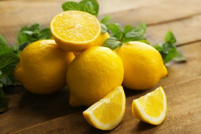 Mudas de Laranja, Limão, Tangerina e outros Citrus