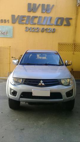 Mitsubishi L200 Triton 2014 - Foto 13