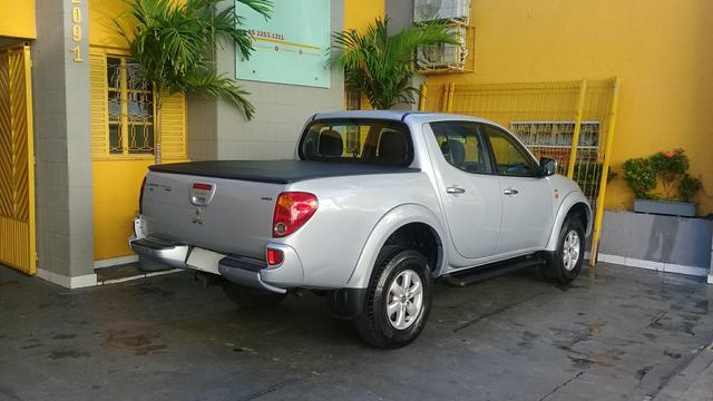 Mitsubishi L200 Triton 2014 - Foto 8