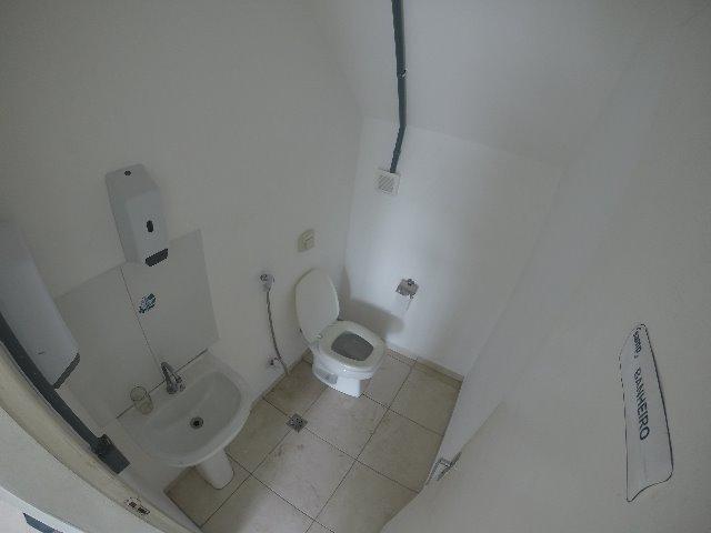 Vendo Casa Comercial na Praia do Suá com 498m², 7 salas - R$ 780.000,00 - Foto 6