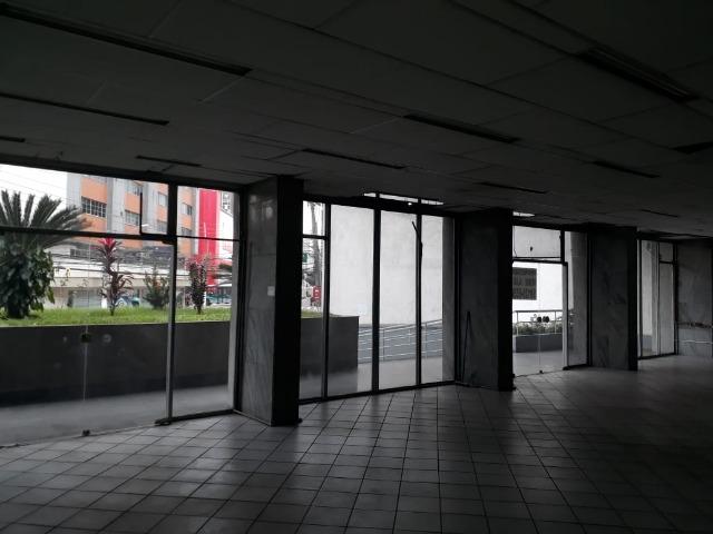 Lojão de 850m2 c/ Sobreloja e 2 Vagas no Ed. Marco, Centro - Direto com Proprietário - Foto 5