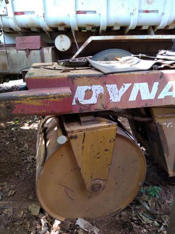 Rolinho CG11 Dynapac