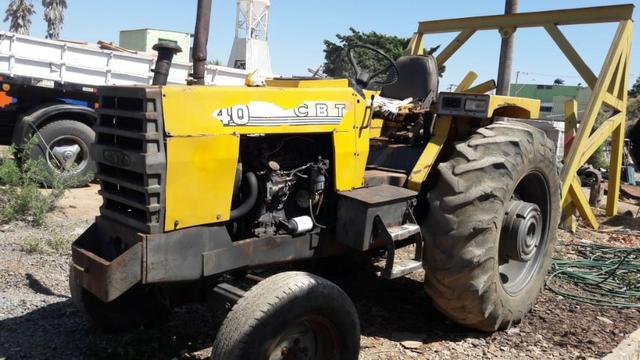 Trator CBT 8240