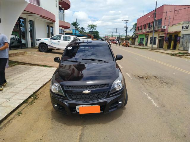 Vende-se Chevrolet Montana - Foto 3
