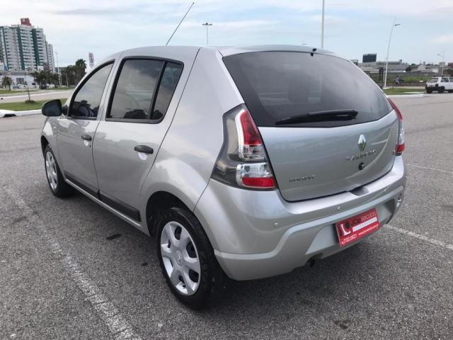 SANDERO Expression Hi-Flex 1.6 8V 5p - Foto 6
