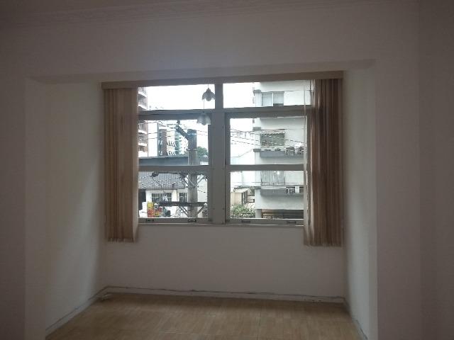 Alugo 02 Quartos, com Sala Ampla em Icaraí - Foto 6