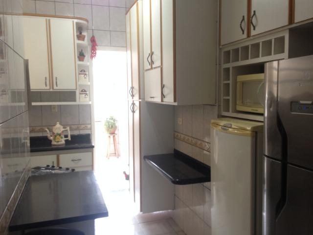 Apartamento de 02 dormitórios, todo mobiliado no Gonzaga em Santos/SP - Foto 9