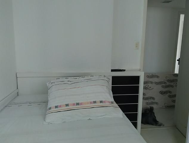 Vendo apartamento com três quartos com dependência no Stiep - Foto 3