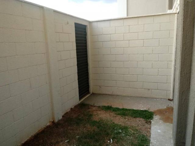 Apartamento área privativa com 2 dormitórios para alugar, 55 m² por R$ 900/mês - Santa Hel - Foto 15