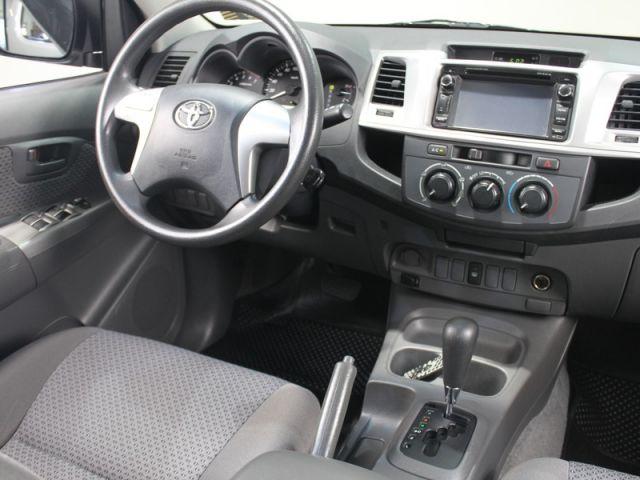 Hilux CD SR 4x2 2.7 16V/2.7 Flex Aut. - Foto 11