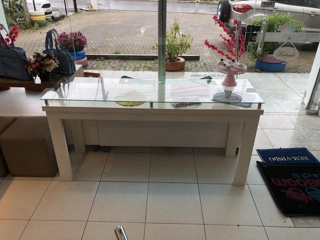 Mesa de centro com vitrine - Foto 4