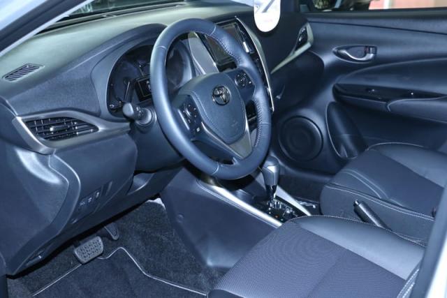 TOYOTA YARIS SEDAN XS AT 19/20 - Foto 9