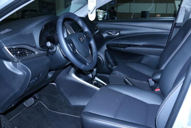 TOYOTA YARIS SEDAN XS AT 19/20 - Foto 8
