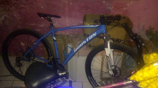 Bicicleta Houston aro 29 usada - Foto 2