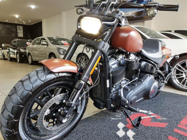 HARLEY-DAVIDSON FAT 2019 - 742922606  OLX