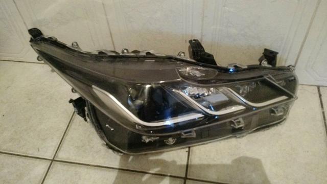 Farol direito Toyota Corolla Xei 2020 - Foto 2