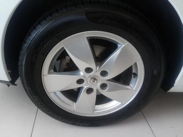 RENAULT FLUENCE DYNAMIQUE 2.0 16V HI-FLEX AUT. GNV - Foto 9