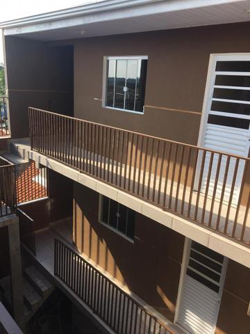 Aluga-se apartamento/kitnet contrato direto com o proprietário - Foto 3